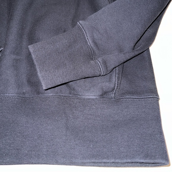 Great condition 1/4 (quarter zip) zip sweatshirt - Picture 11 of 17